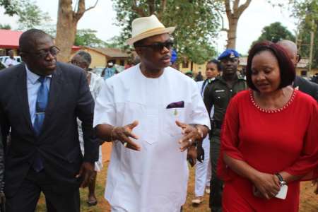 Willie Obiano flanked by Anambra State Commissioner for Youth & Sports, Ogbuefi Hon Tony Nnacheta and Director of MDG